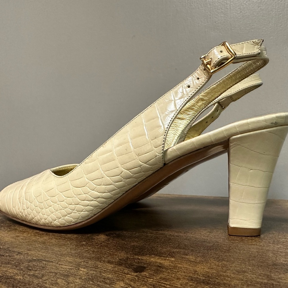 Vintage Bruno Magli kitten heels size 8 croc detail - Picture 4 of 9